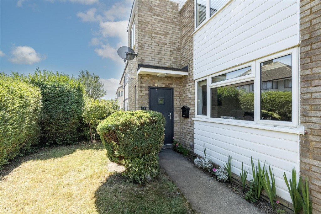 Jubilee Avenue, London Colney, St. Albans