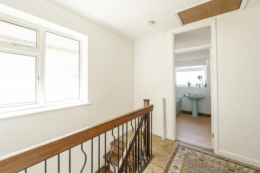 Jubilee Avenue, London Colney, St. Albans