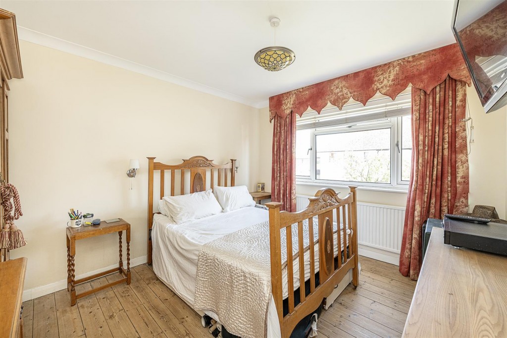 Jubilee Avenue, London Colney, St. Albans