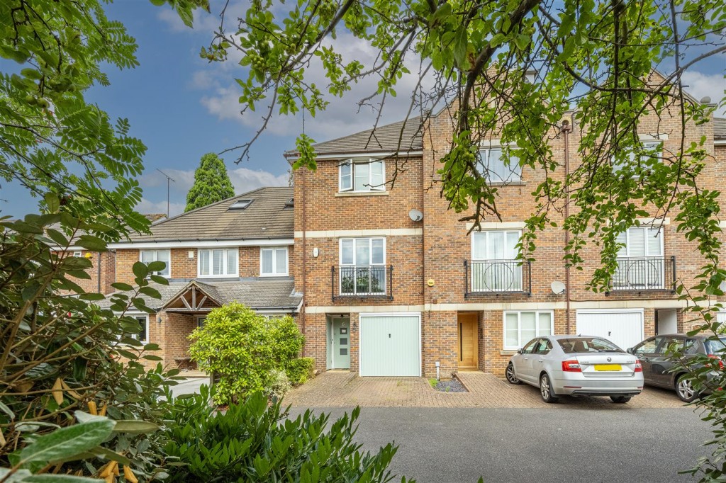Lynch Court, Princess Diana Drive, St. Albans