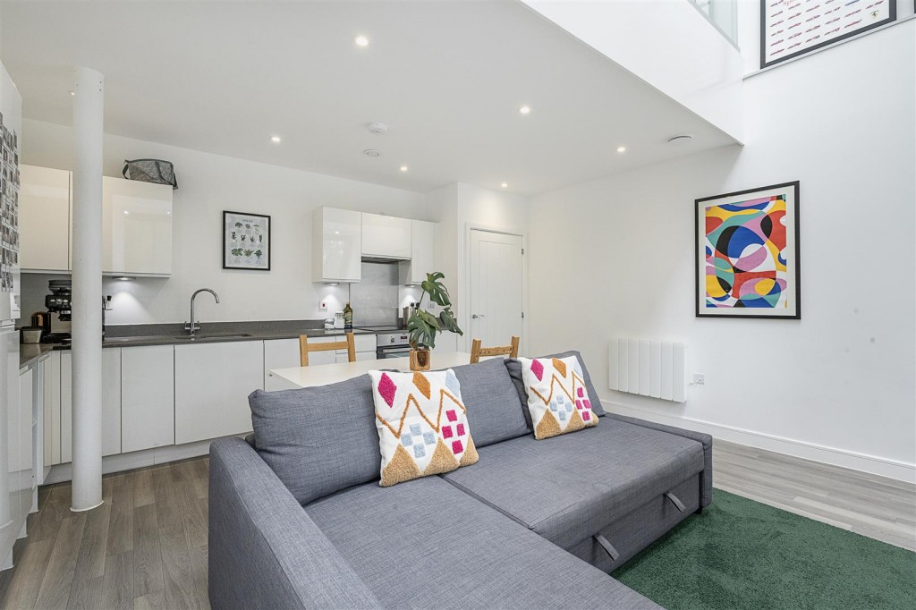 Sutton Road, St. Albans