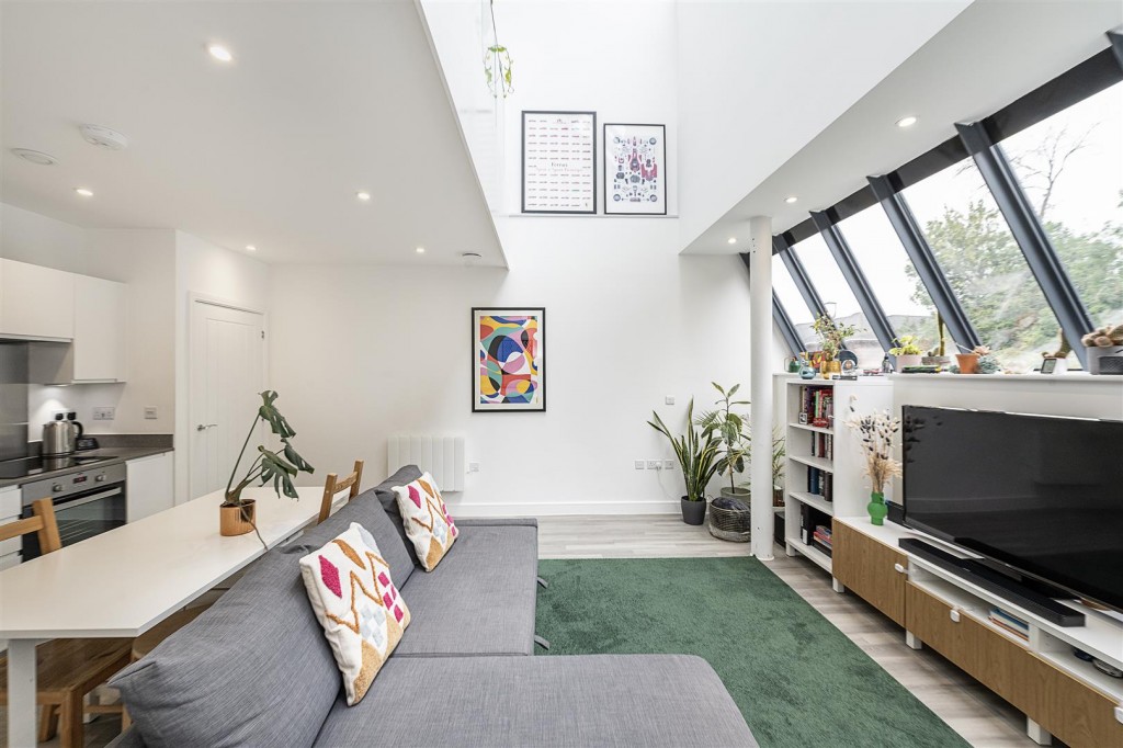 Sutton Road, St. Albans