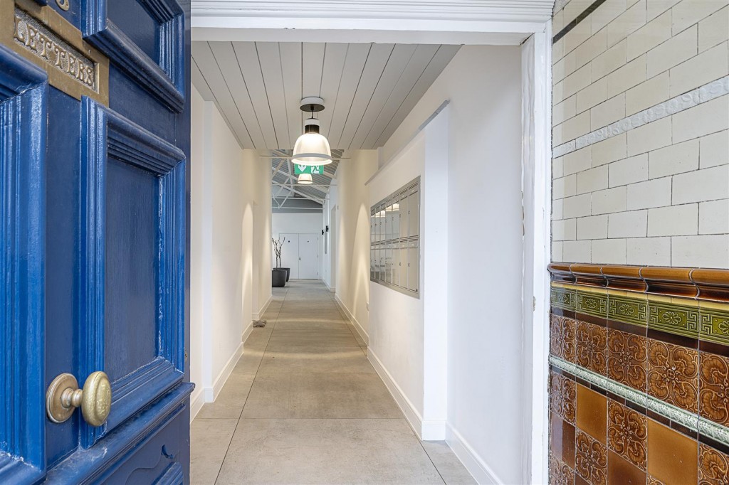 Sutton Road, St. Albans