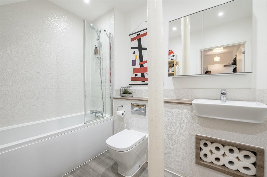 Sutton Road, St. Albans