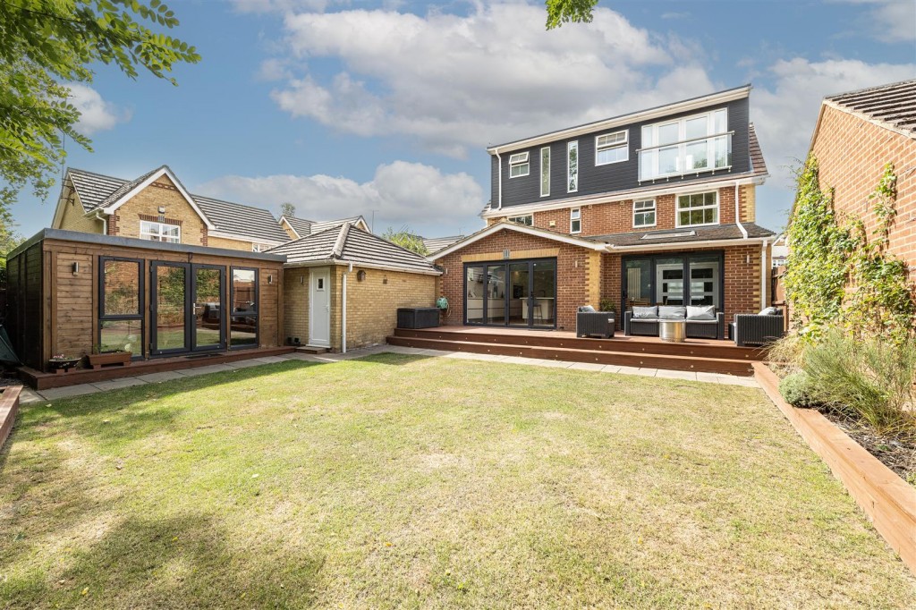 Princess Diana Drive, St. Albans