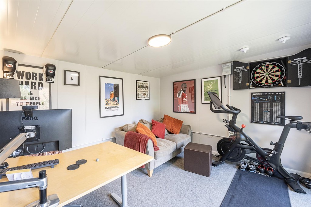 Princess Diana Drive, St. Albans