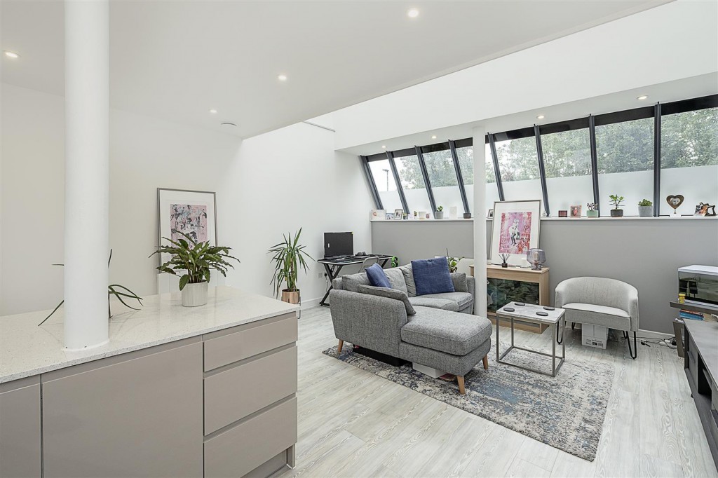 Sutton Road, St. Albans