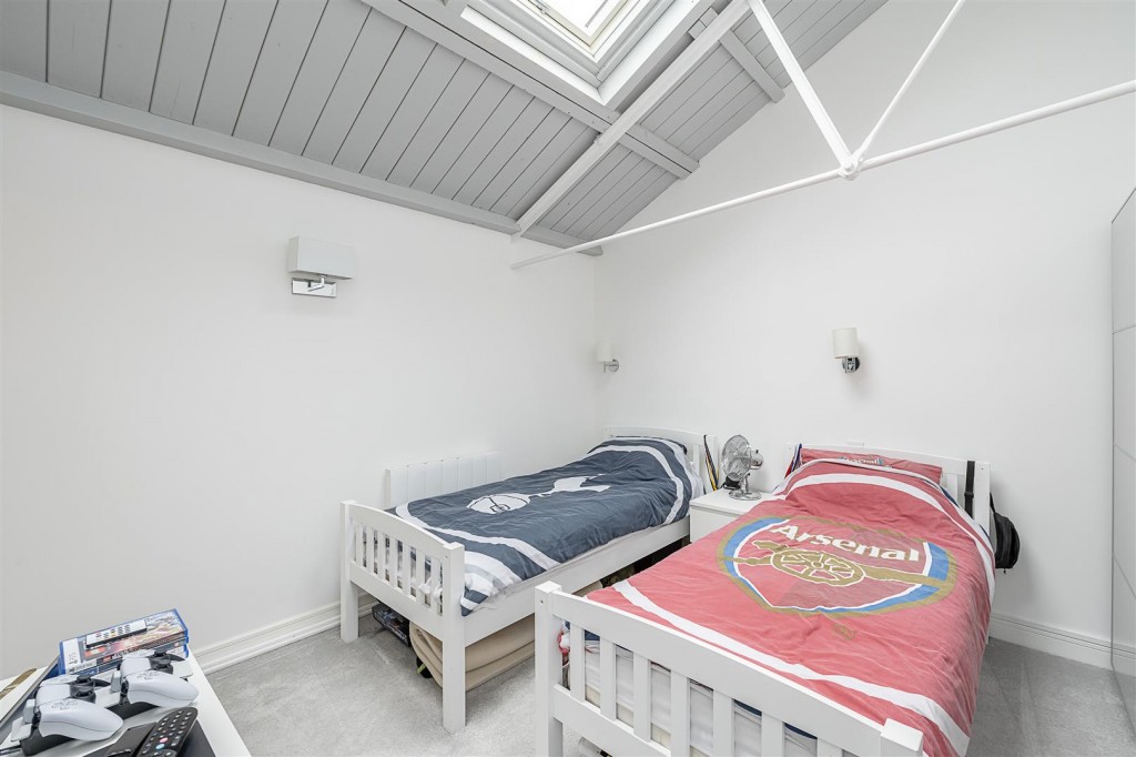 Sutton Road, St. Albans