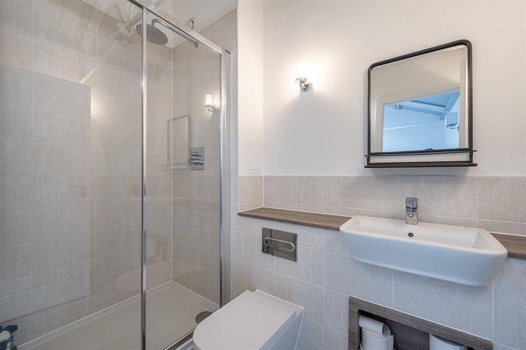 Sutton Road, St. Albans