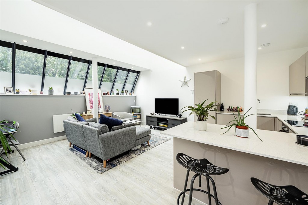 Sutton Road, St. Albans