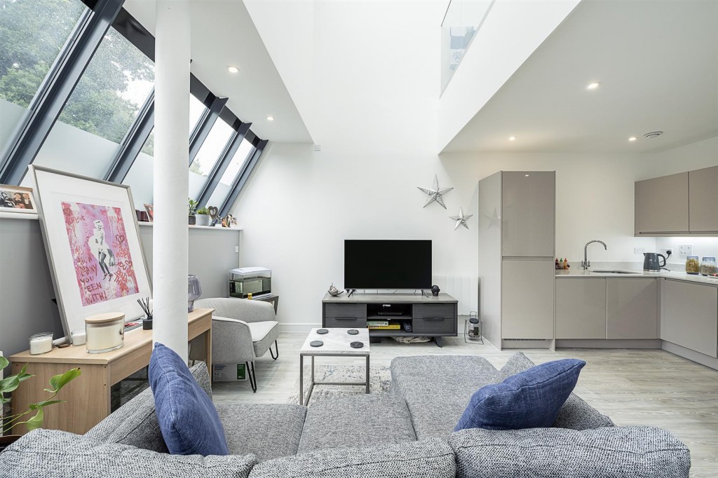 Sutton Road, St. Albans