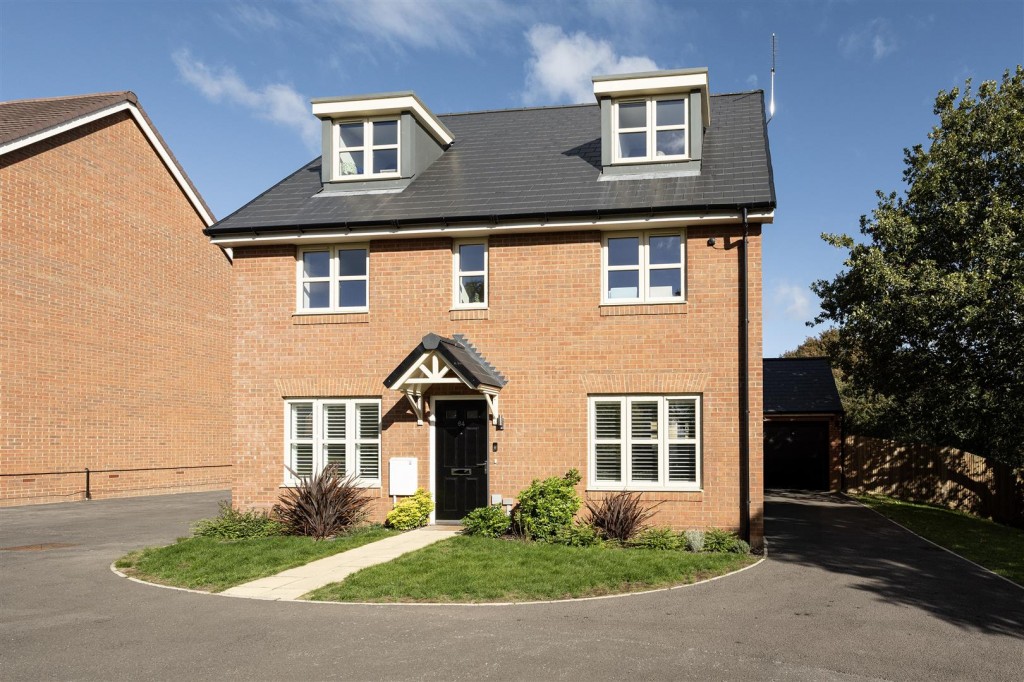 Osprey Drive, St. Albans