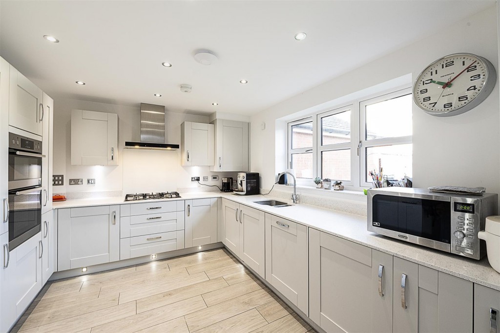 Osprey Drive, St. Albans