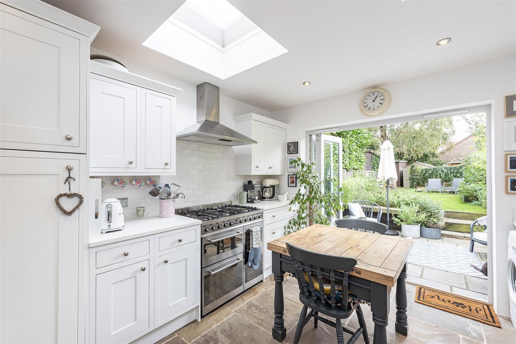 High Street, Sandridge, St. Albans