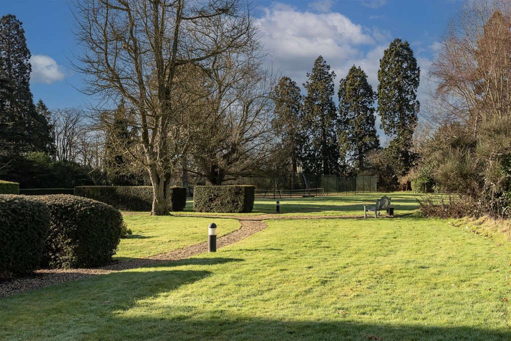 Highfield Lane, Tyttenhanger, St Albans