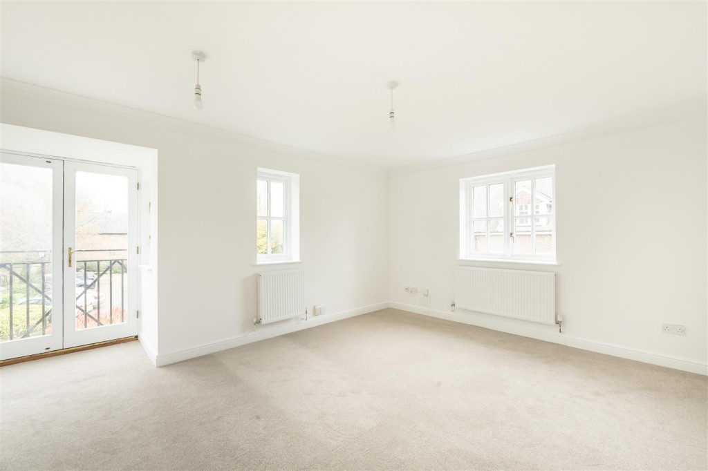 Minister Court, Frogmore, St. Albans