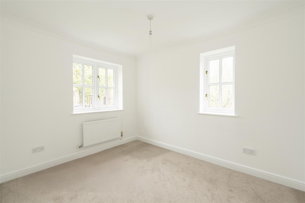 Minister Court, Frogmore, St. Albans