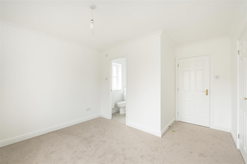 Minister Court, Frogmore, St. Albans