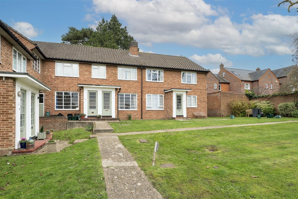 The Lawns Mount Pleasant St Albans Hertfordshire