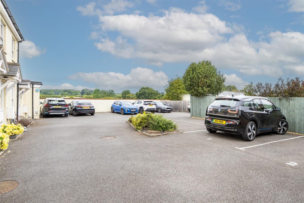 High Street, Sandridge, St Albans