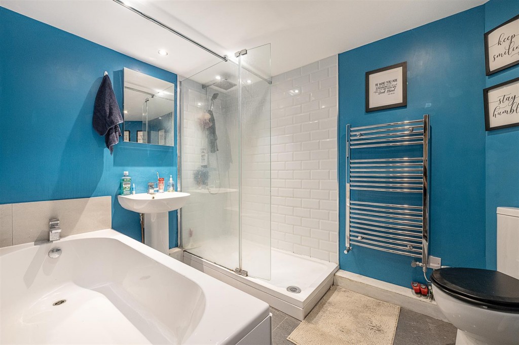 High Street, Sandridge, St Albans