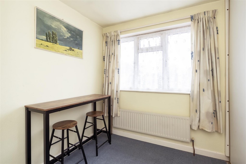 Alexander Road, London Colney, St. Albans