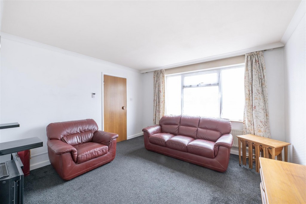 Alexander Road, London Colney, St. Albans