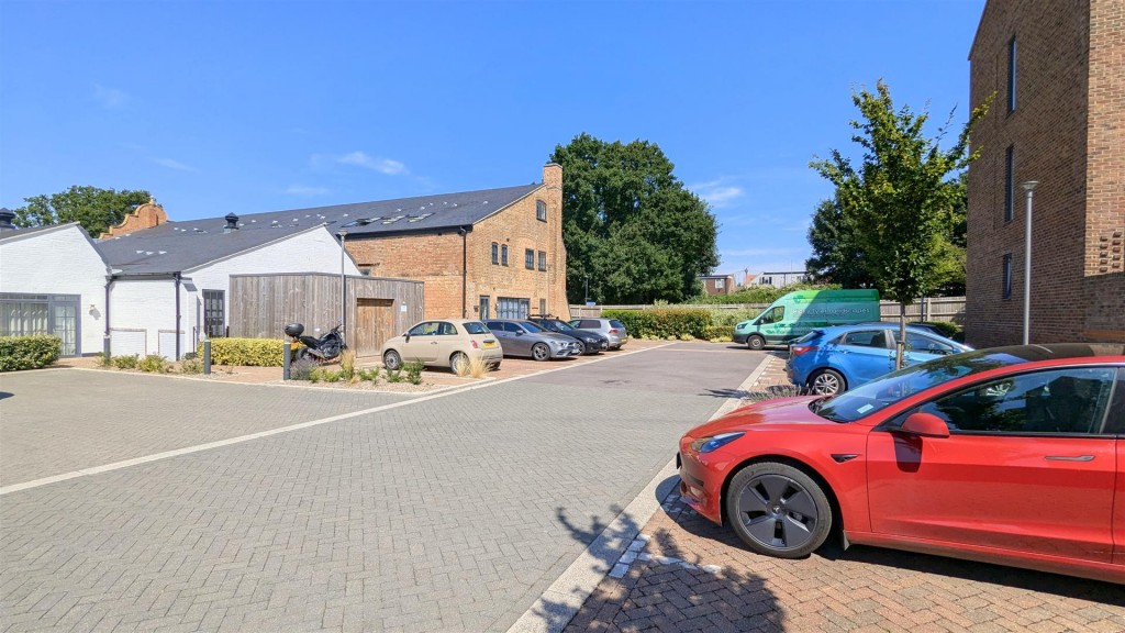 Hedley Road, St. Albans