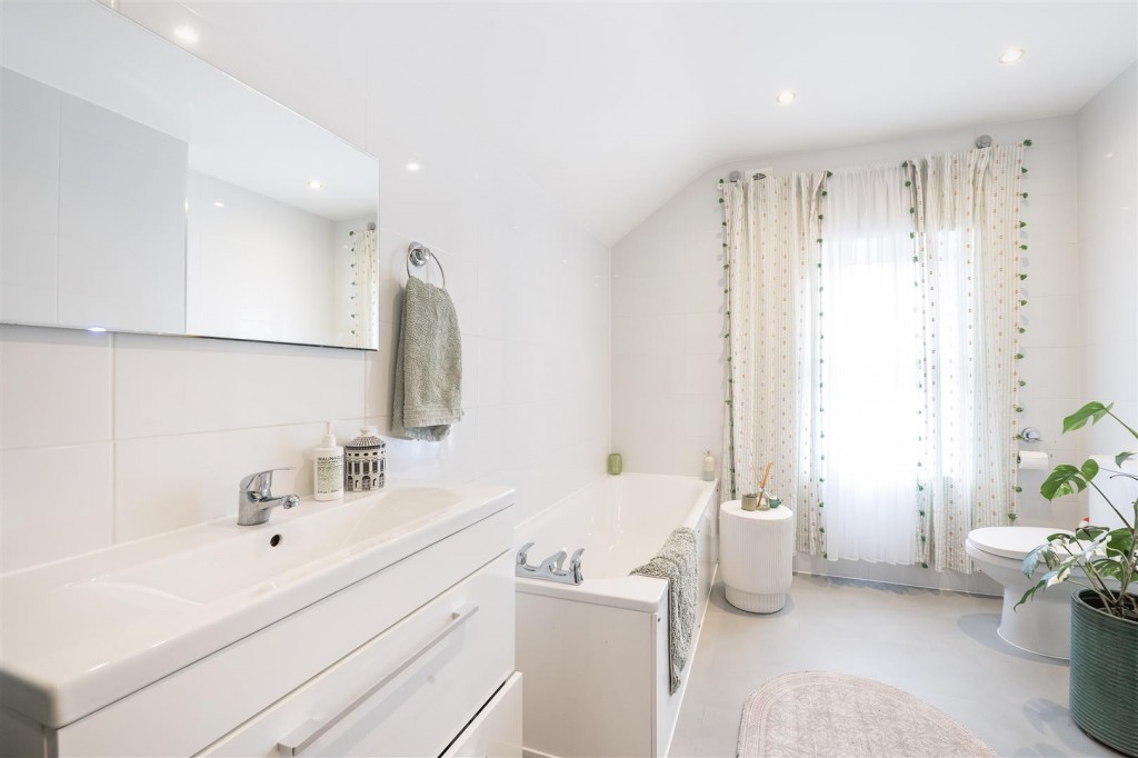 Etna Road, St Albans, Hertfordshire