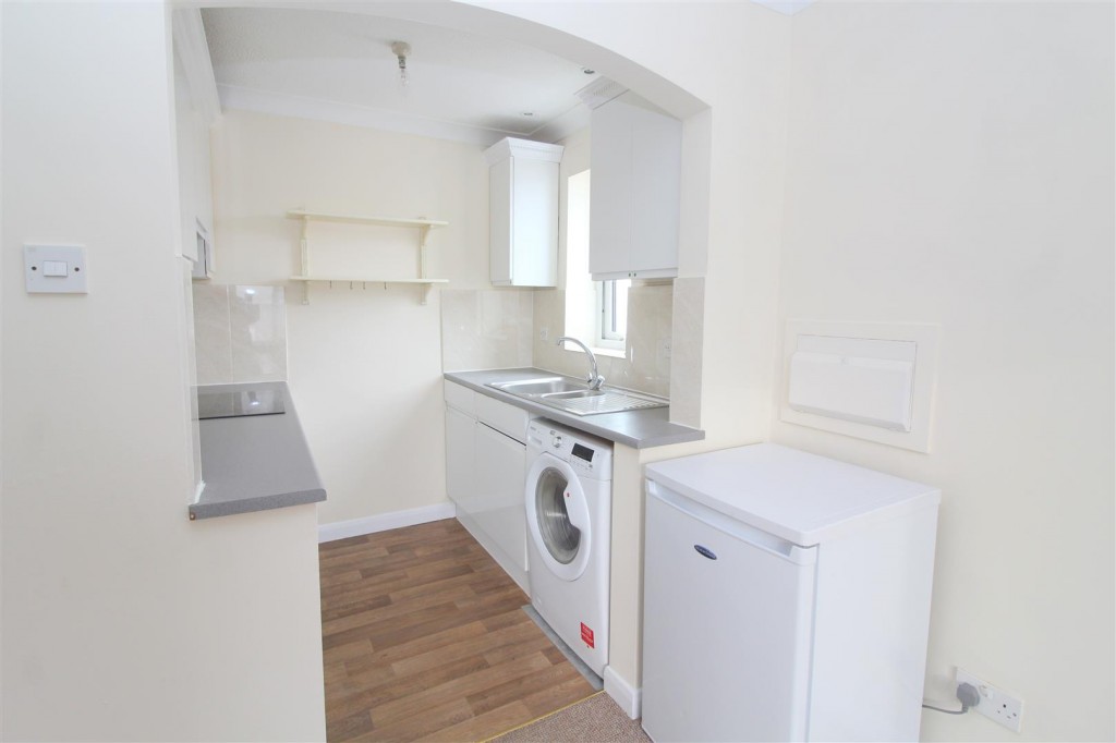 Batchwood Court, Batchwood Drive, St. Albans