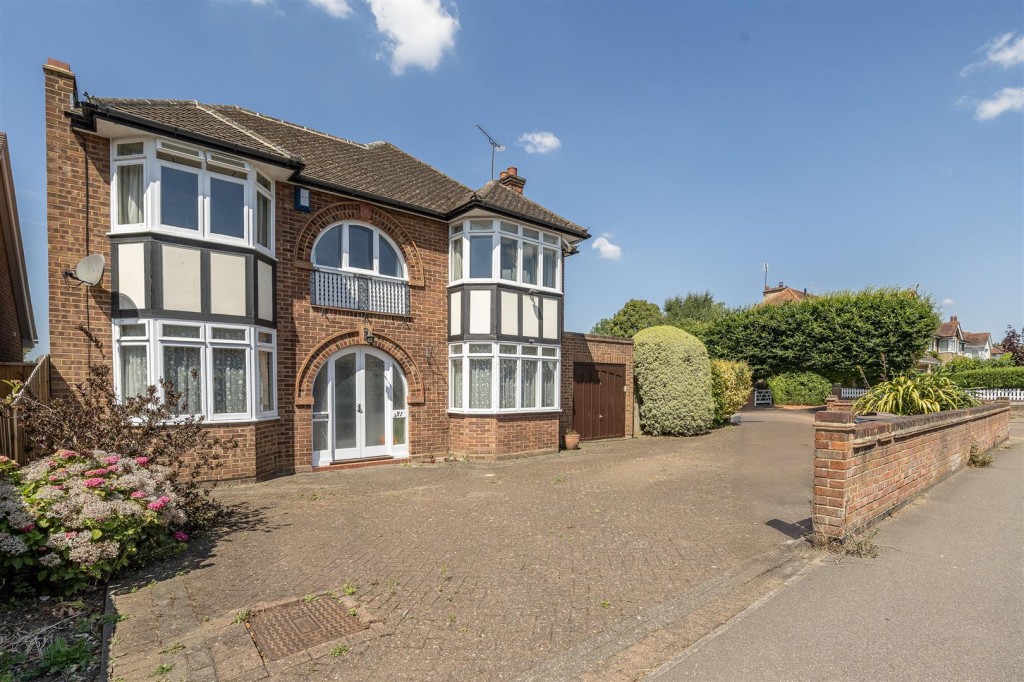 Woodstock Road North, St. Albans