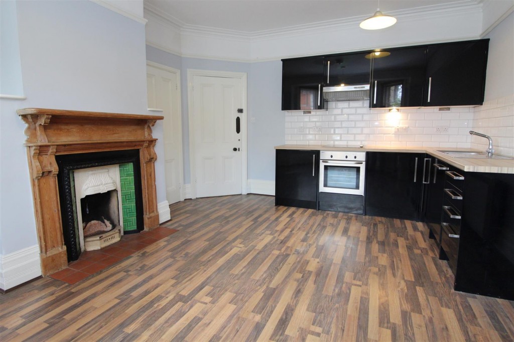 Avenue Road, St. Albans