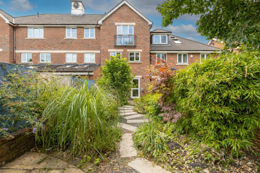 Lynch Court, Princess Diana Drive, St. Albans