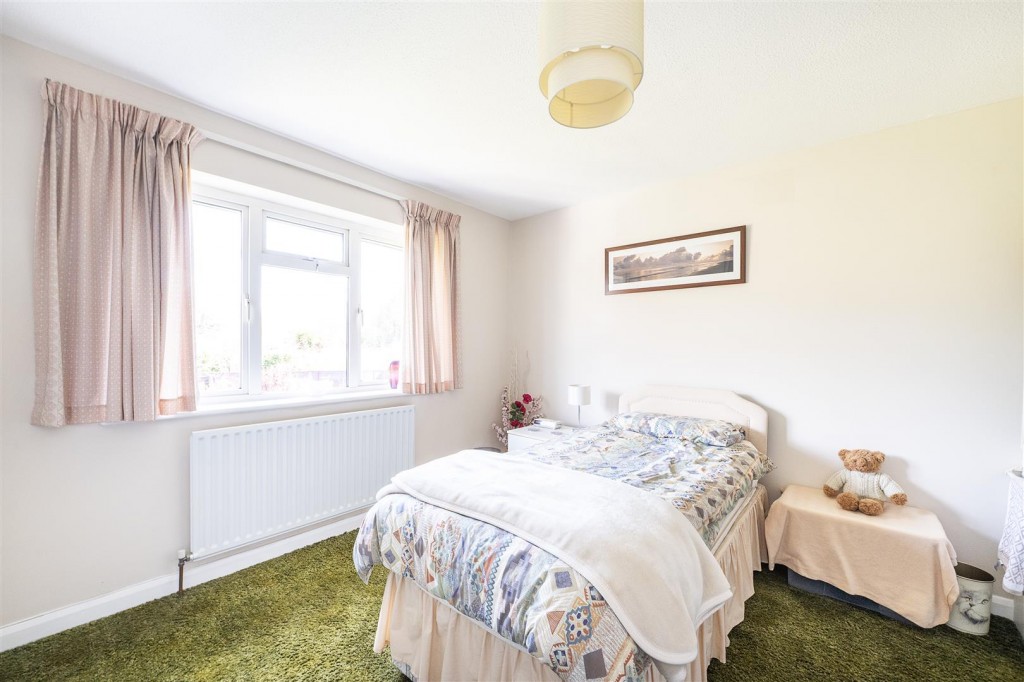 Admirals Walk, St. Albans