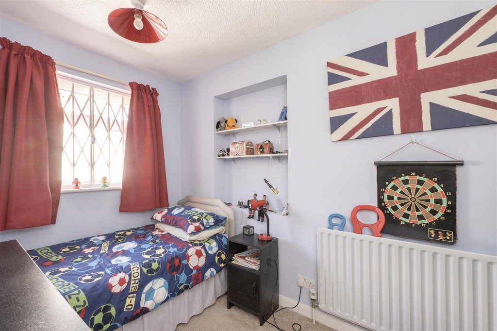 Admirals Walk, St. Albans