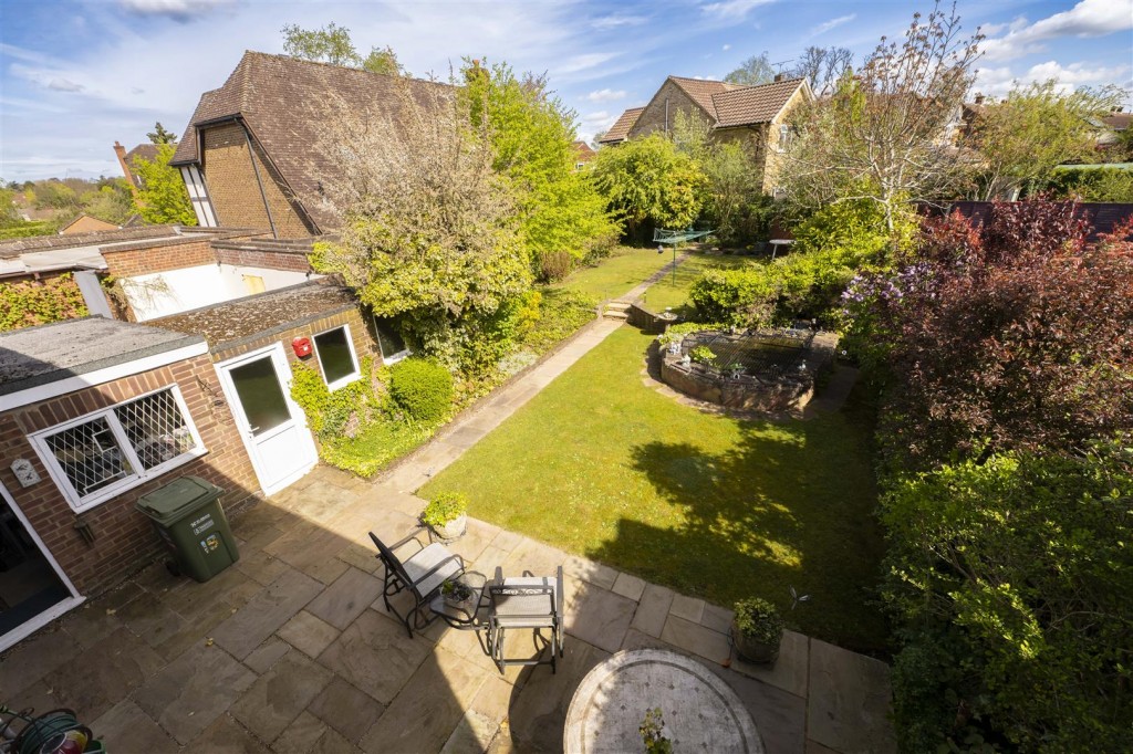 Admirals Walk, St. Albans