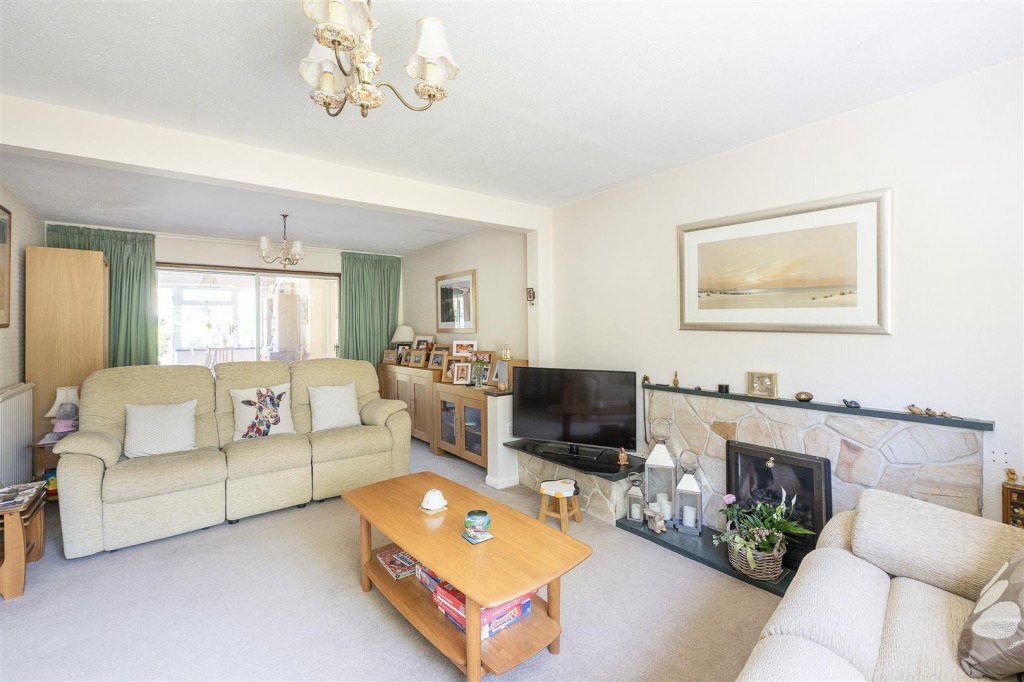 Admirals Walk, St. Albans