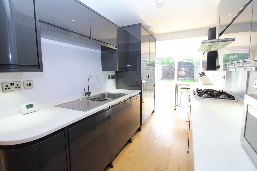 Camp View Road, St Albans