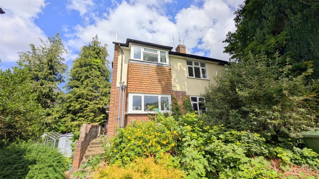 Riverside Close, Riverside Road, St Albans, Herts