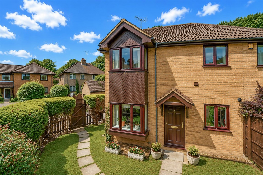 Shire Court, Dellfield, St Albans, Hertfordshire