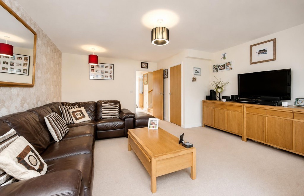 Frederick Place, Frogmore, St. Albans