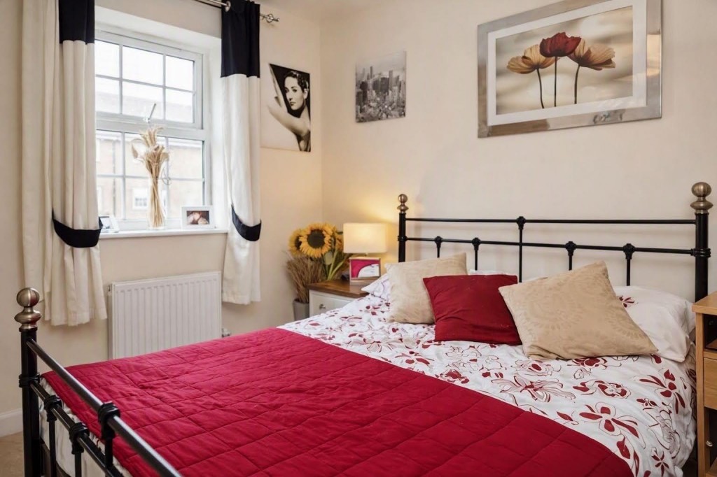Frederick Place, Frogmore, St. Albans