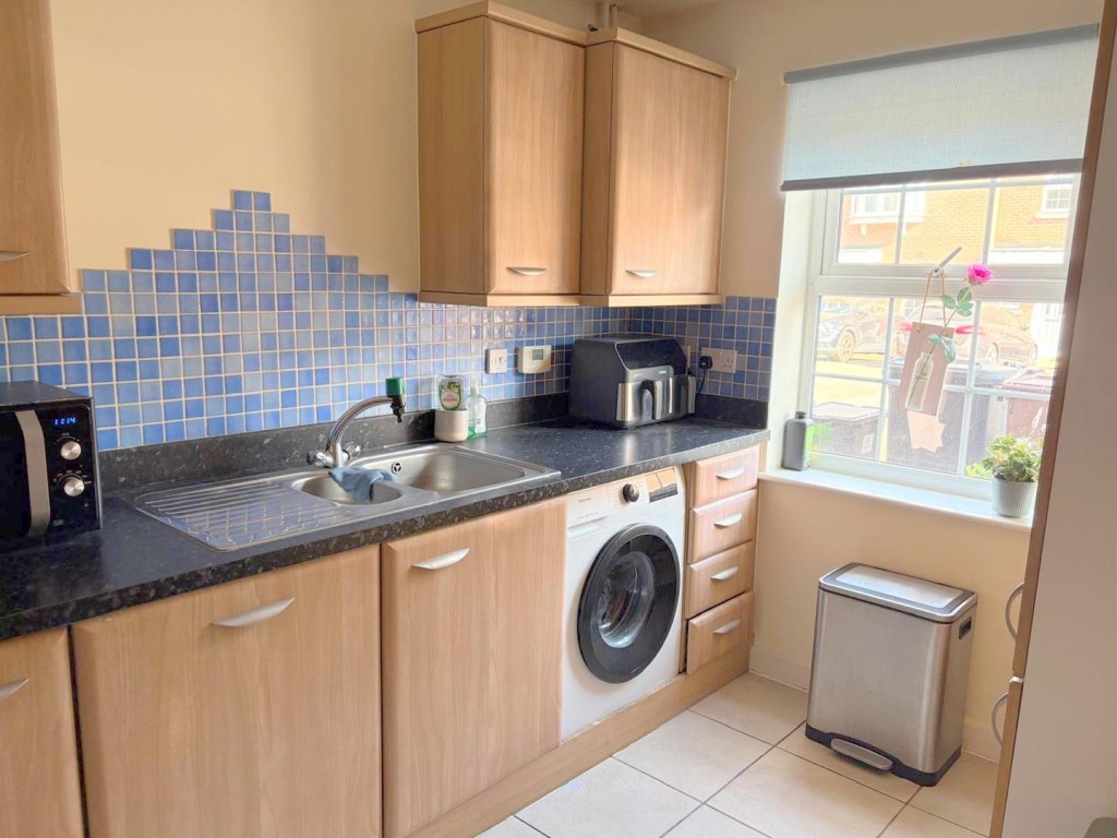 Frederick Place, Frogmore, St. Albans