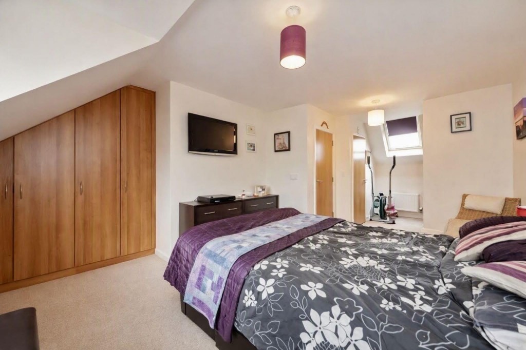 Frederick Place, Frogmore, St. Albans