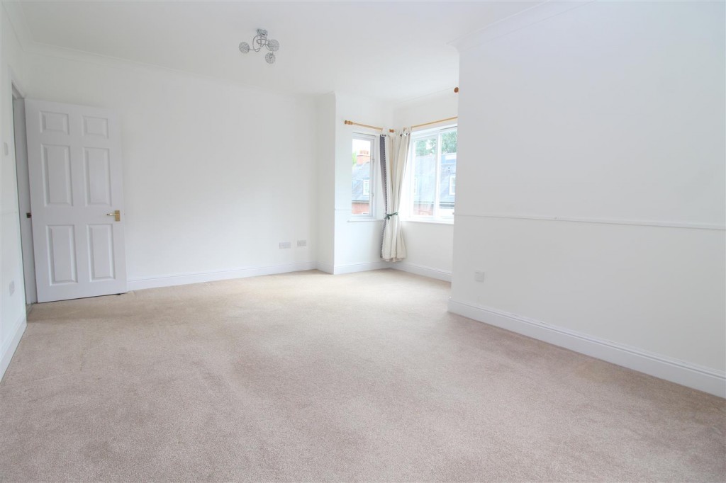 Latium Close, St Albans