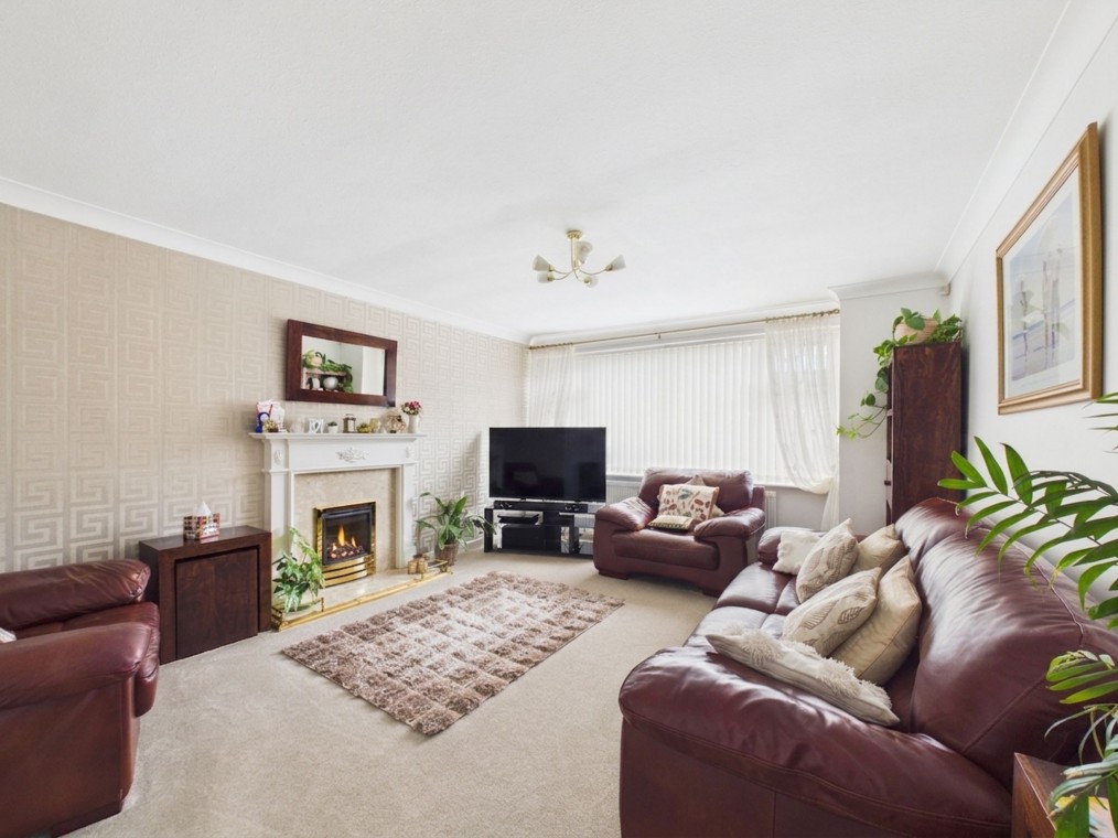 Cardington Close, Rise Park, Nottingham