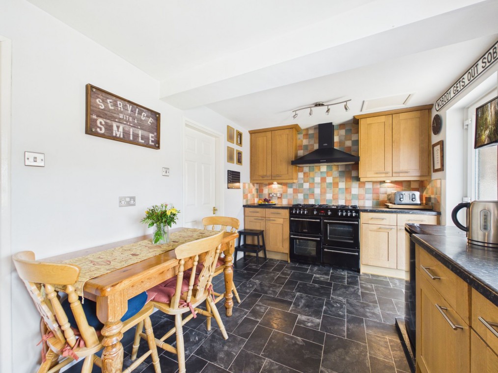 Cardington Close, Rise Park, Nottingham