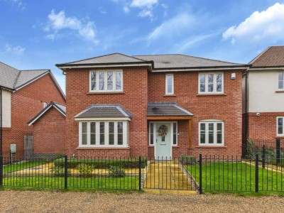 View full details for Dunnock Drive, Stapleford, Nottingham