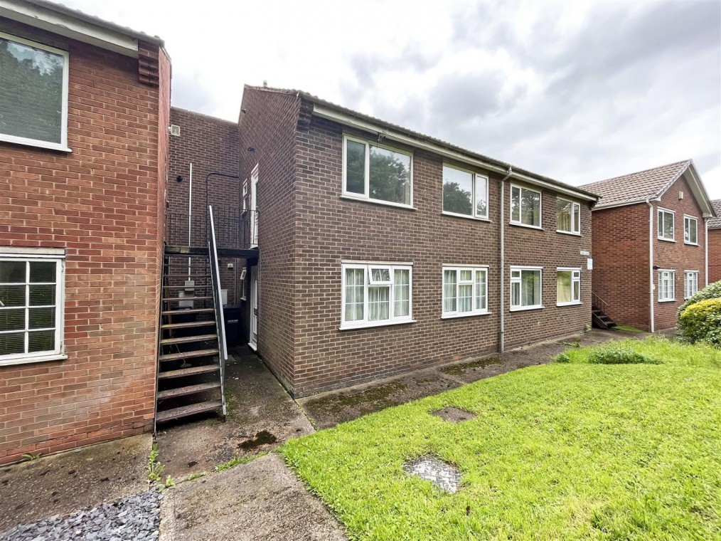 Elwes Lodge, Whimsey Park, Carlton, Nottingham, NG4 1DX