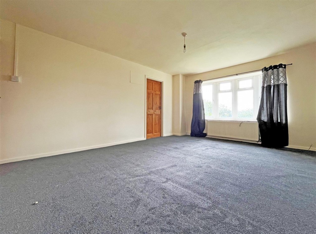 Elwes Lodge, Whimsey Park, Carlton, Nottingham, NG4 1DX